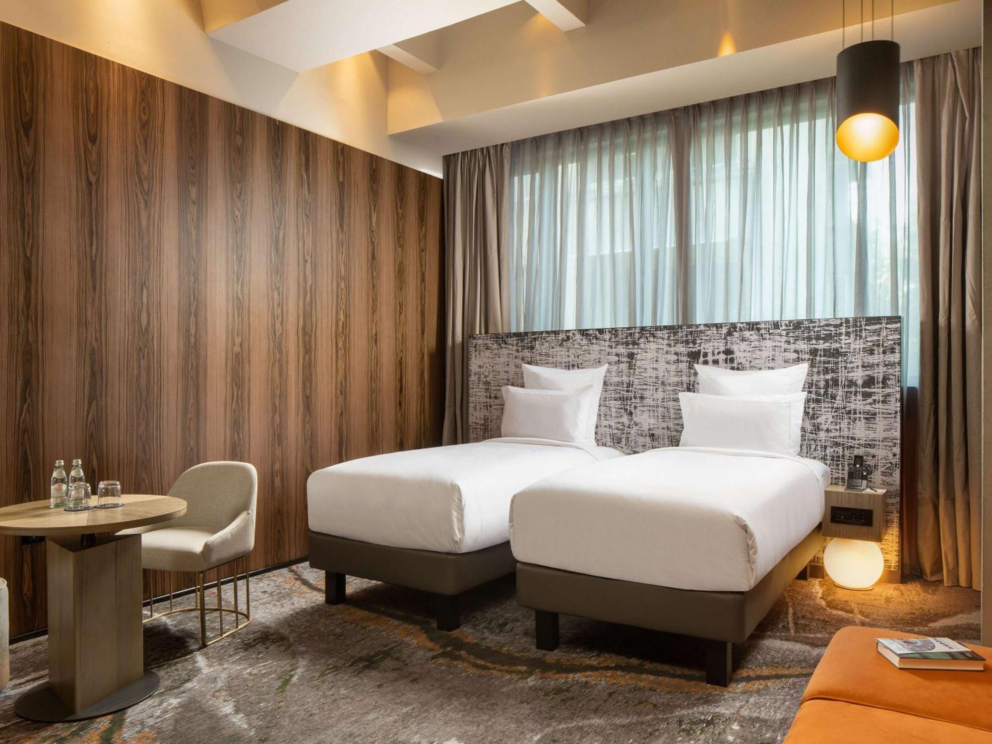The Emporium Hotel Plovdiv - Mgallery Collection ภายนอก รูปภาพ
