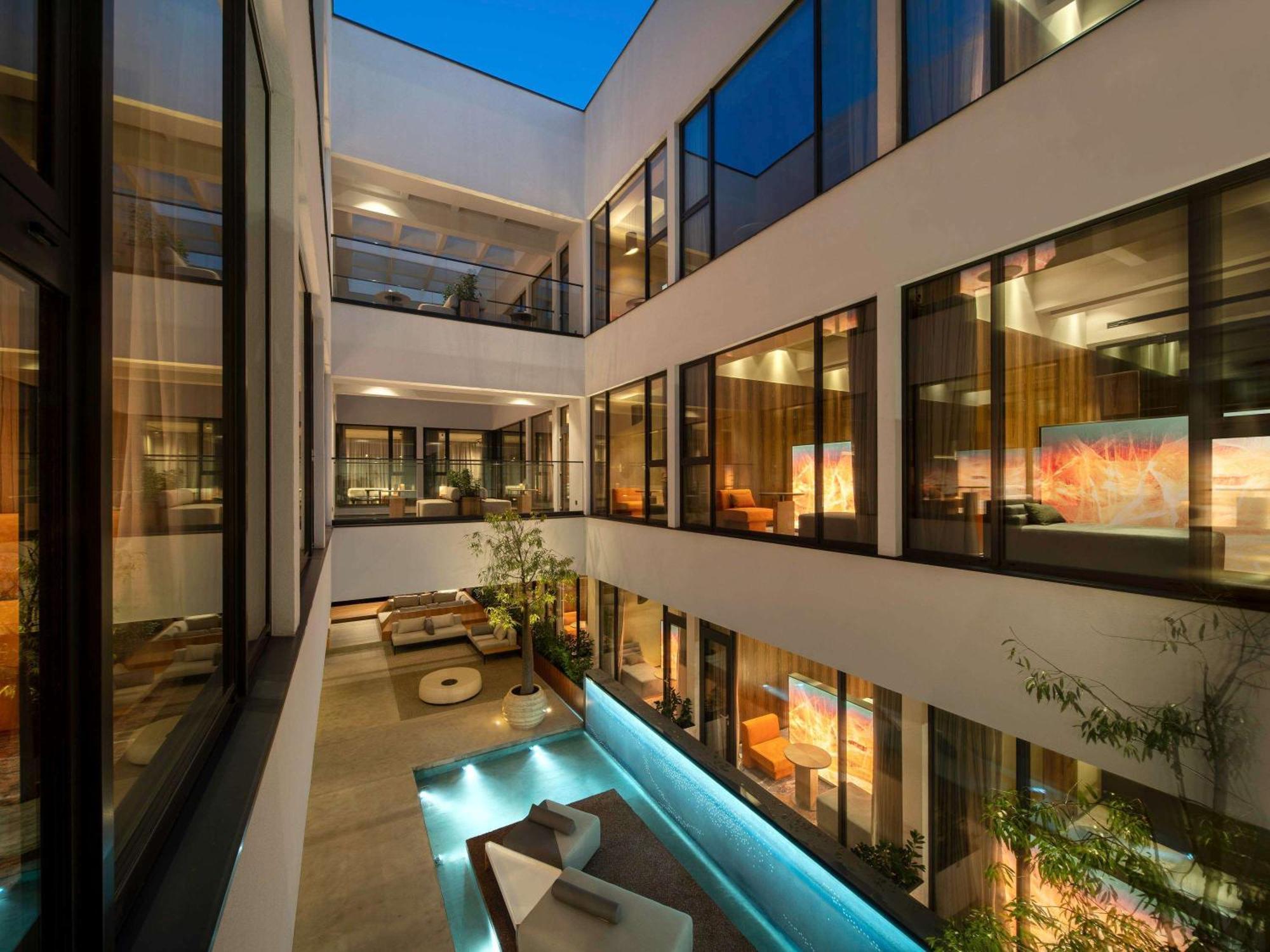 The Emporium Hotel Plovdiv - Mgallery Collection ภายนอก รูปภาพ