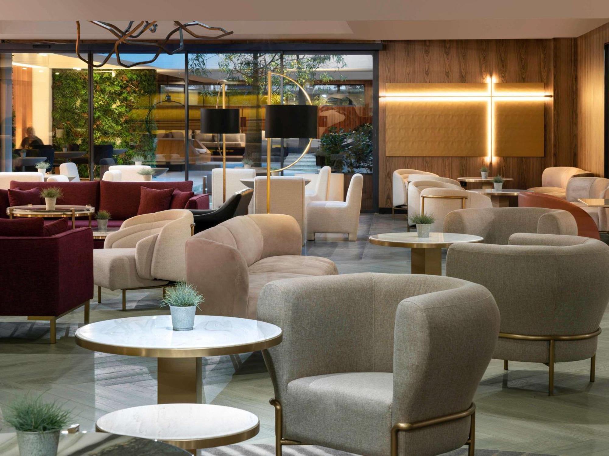 The Emporium Hotel Plovdiv - Mgallery Collection ภายนอก รูปภาพ